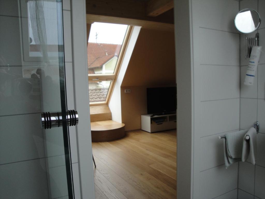 Bed & Kitchen Burgau 아파트 객실 사진